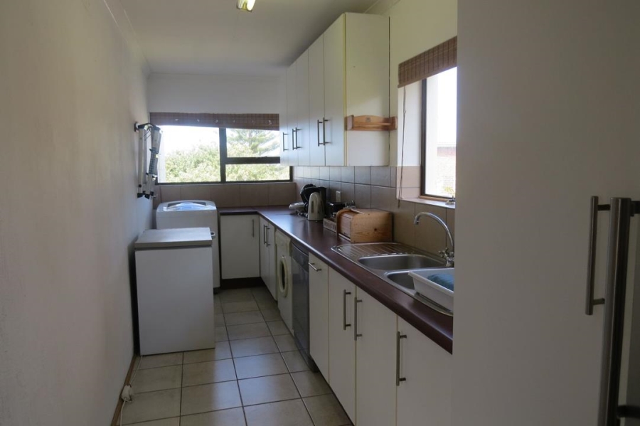 4 Bedroom Property for Sale in Jongensfontein Western Cape